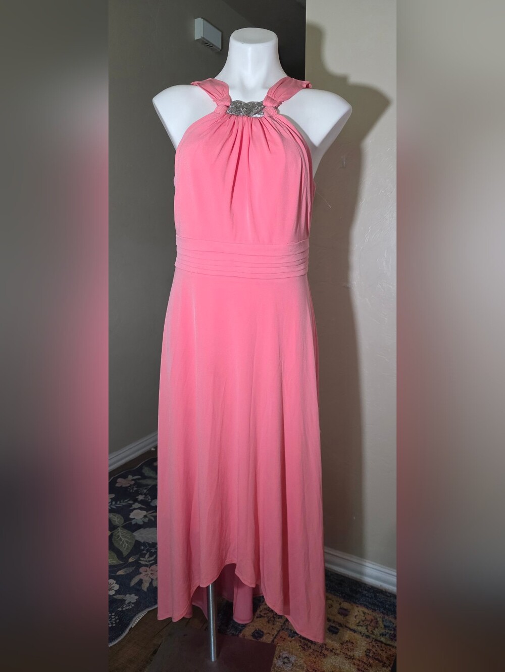 Sleeveless Pink Maxi Dress with Pleated Waistband